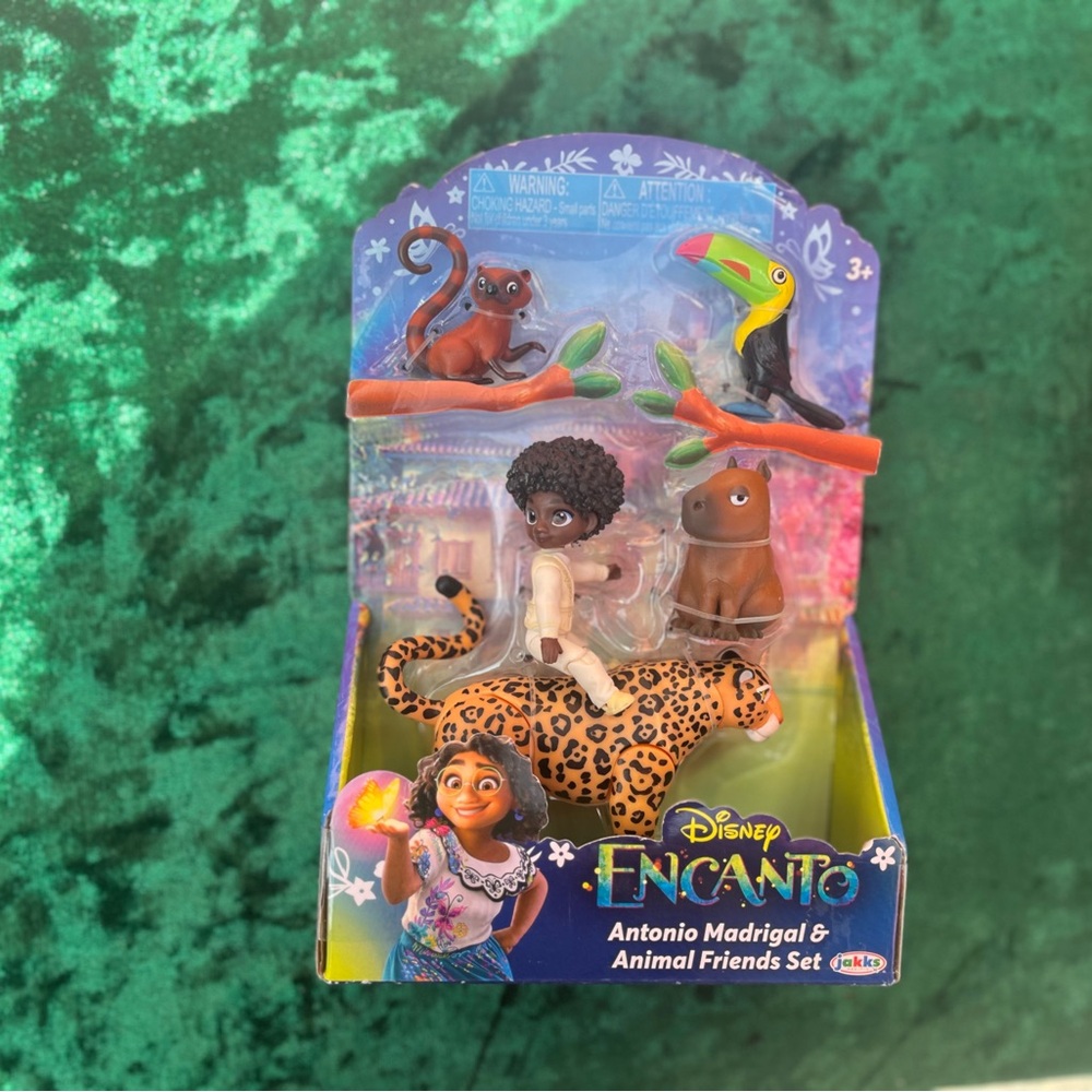 Disney Encanto Antonio Madrigal Figure Set